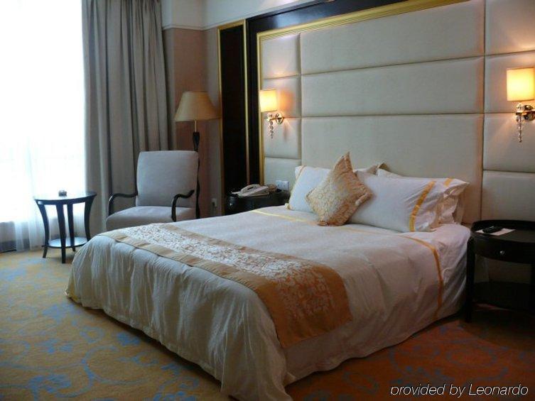 City Hotel Foshan Oda fotoğraf