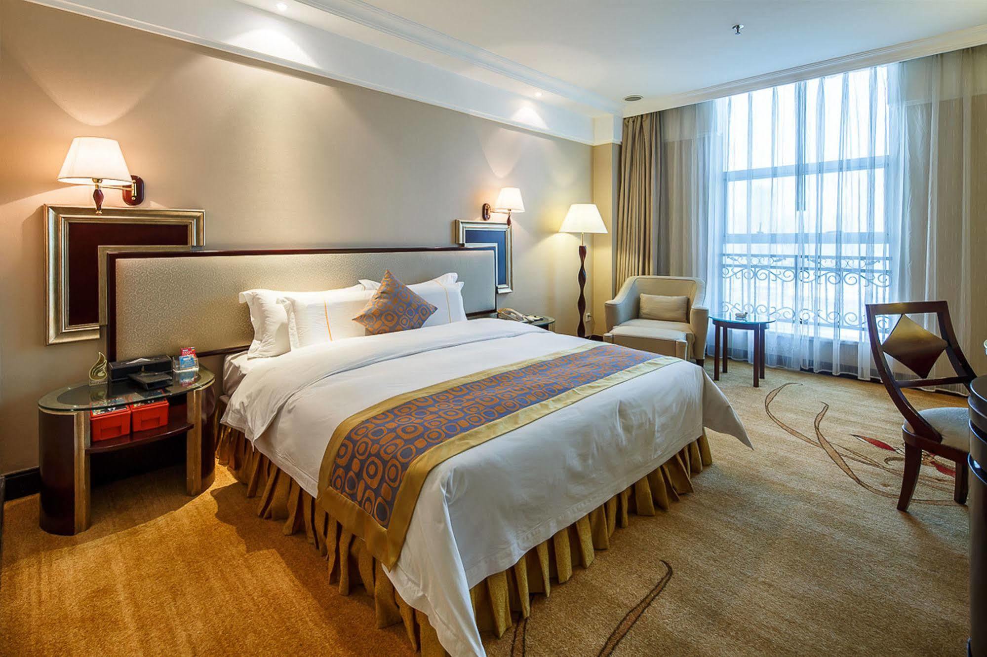 City Hotel Foshan Dış mekan fotoğraf