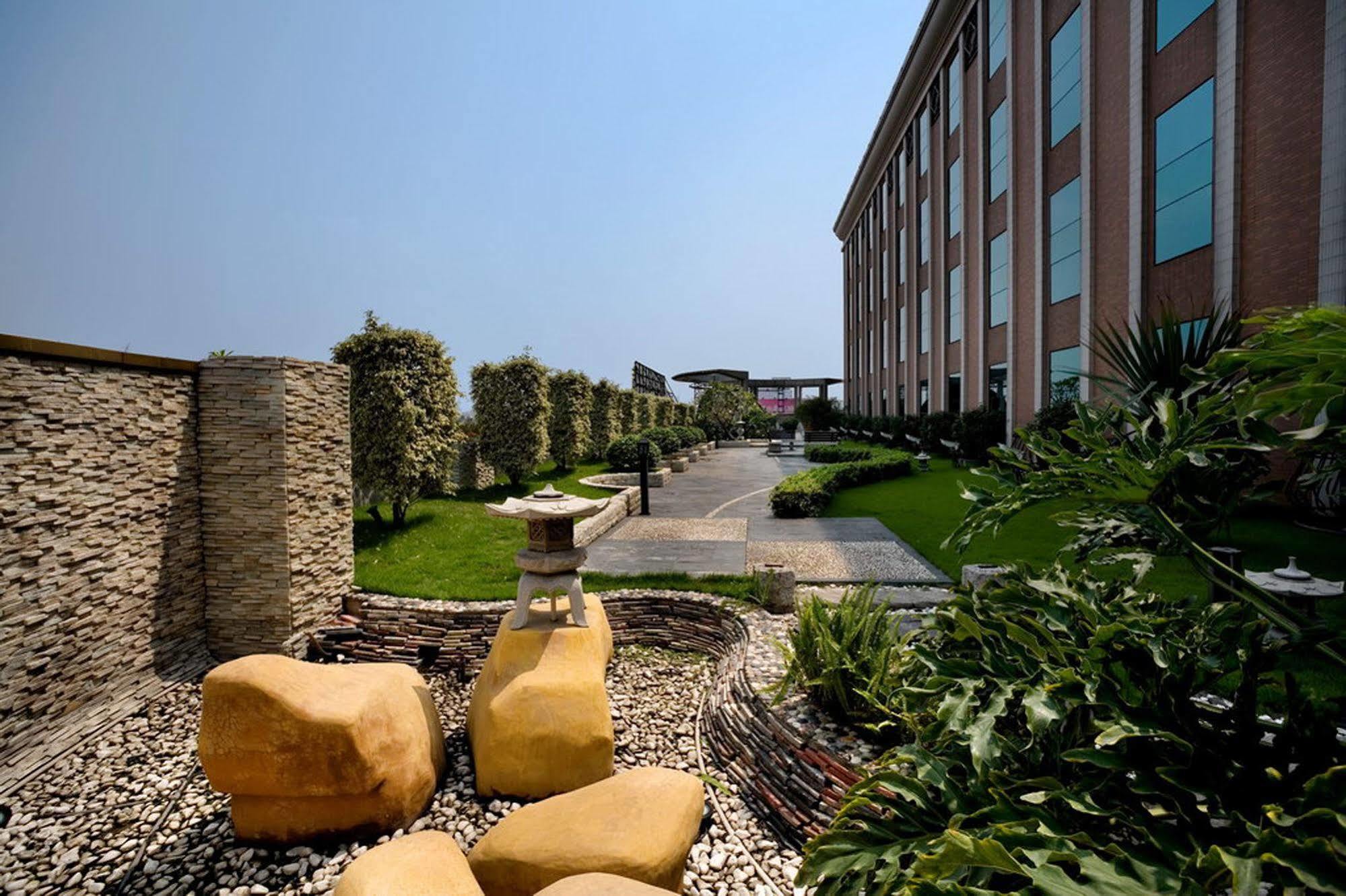City Hotel Foshan Dış mekan fotoğraf